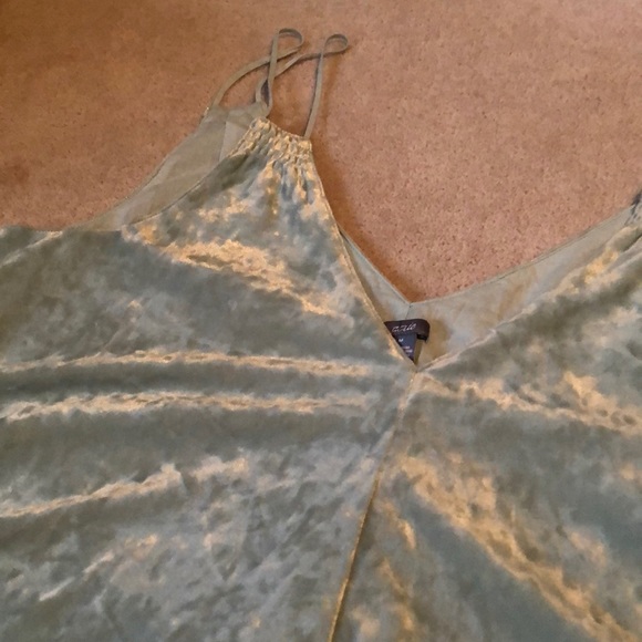 Peplum tank top! - Picture 2 of 4